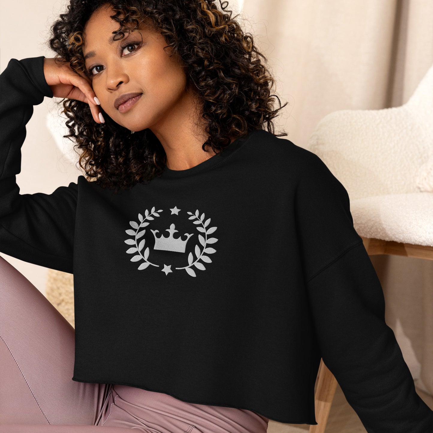 Victory Women's Crop Sweatshirt